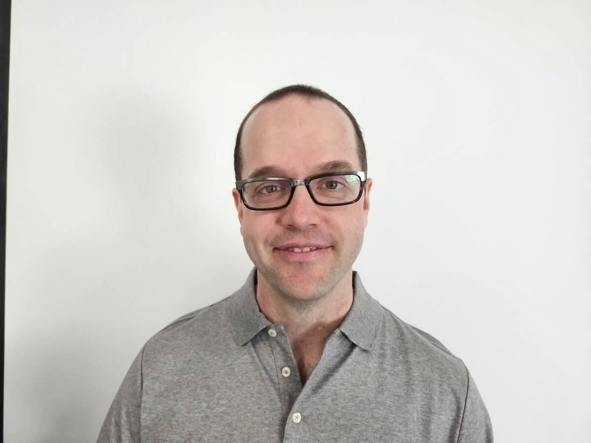 This is a head shot of Erich Kamprath, the Owner Inspector of At Ease Inspections, servicing Kelowna, Kamloops, Vernon, and Lake Country as well as the rest of the Okanagan as a home and property Inspector.