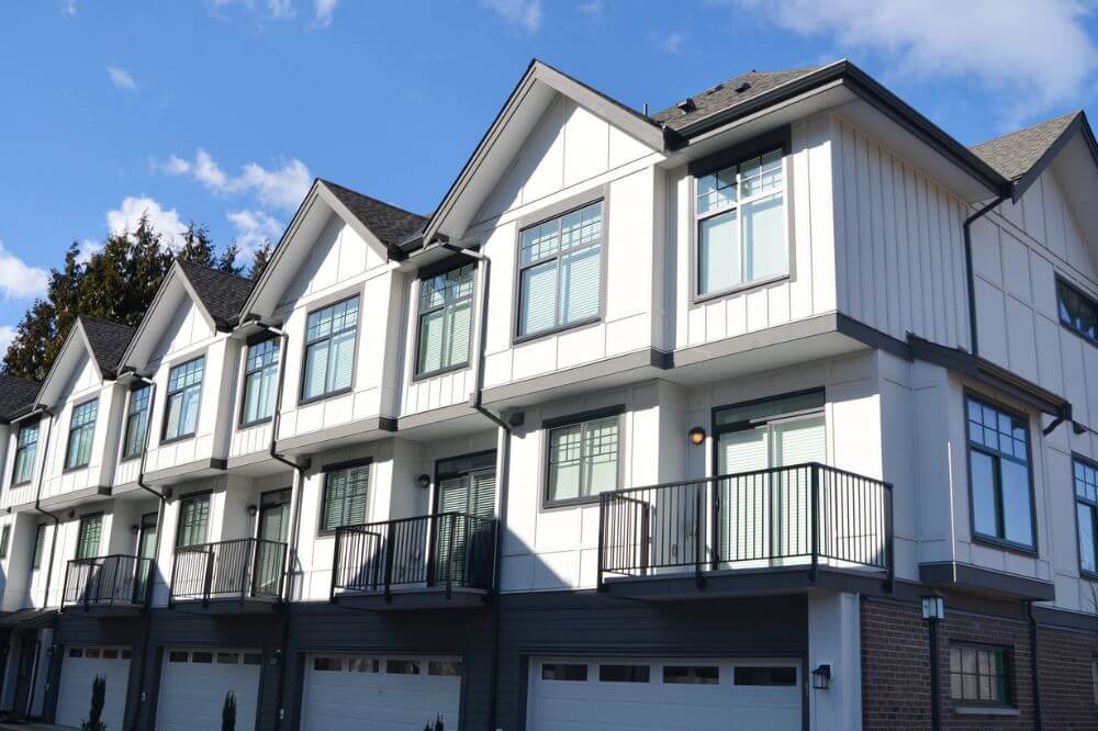Condo and townhouse inspection example Townhouse-style residential property inspected with a focus on interior systems, electrical and plumbing components, fire separation, and areas typically maintained by the unit owner.